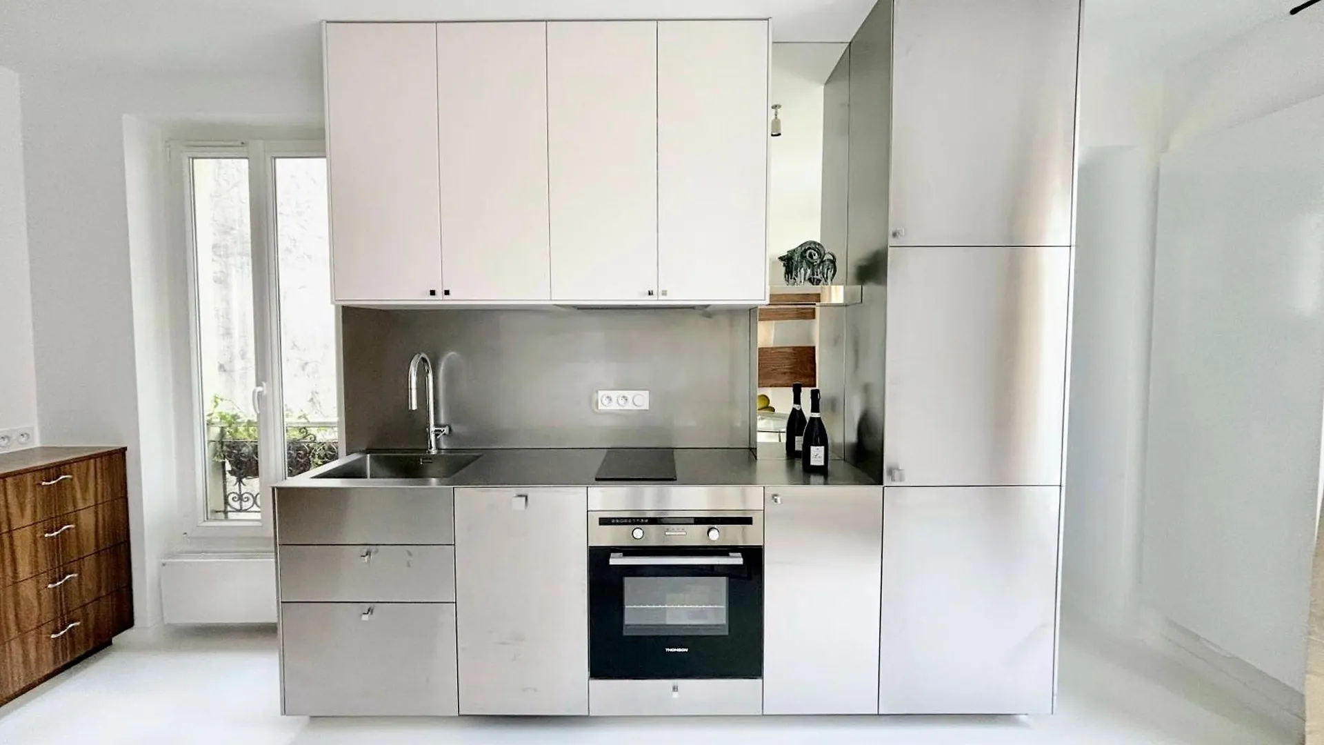 Modern & Charming Design Apartment - Near Pere Lachaise Paris